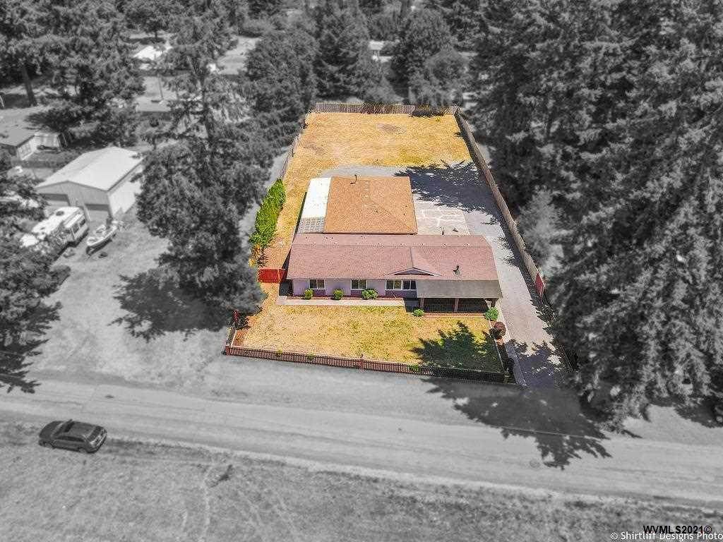 1445 42nd Av - Photo 1