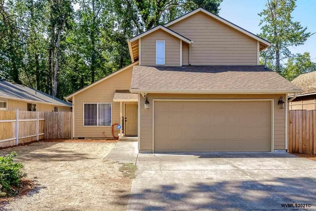 2280 Shelton St - Photo 1