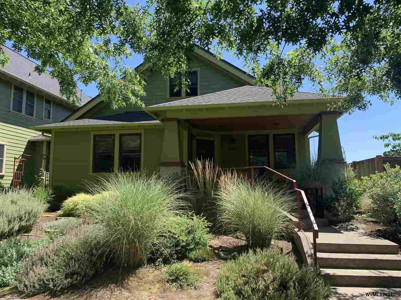 1115 Gwinn St - Photo 1