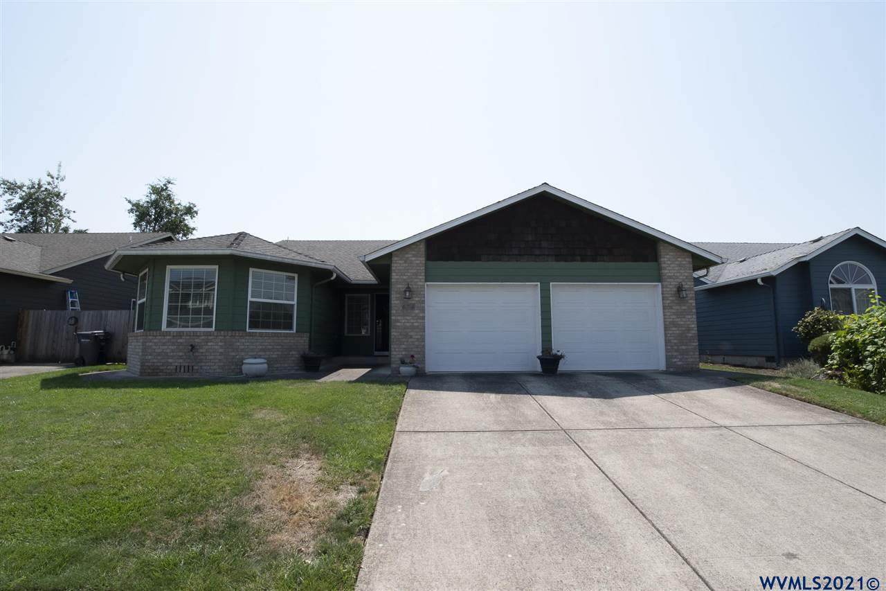 674 Shannon Ct - Photo 1
