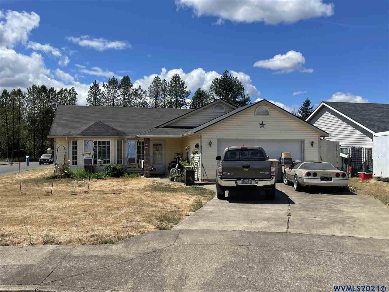 4636 Mahogany Ln - Photo 1