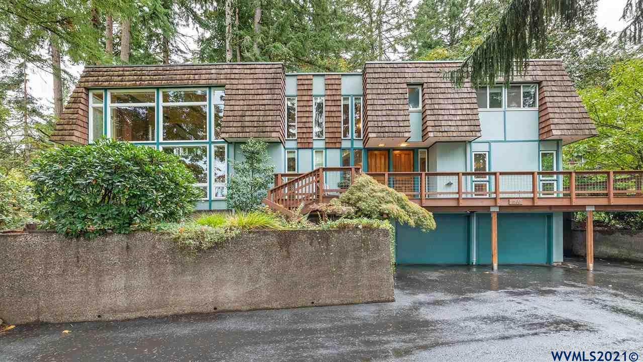 3166 Roosevelt Dr - Photo 1
