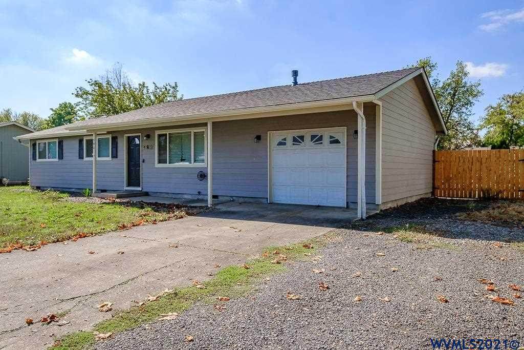 590 15th St - Photo 1