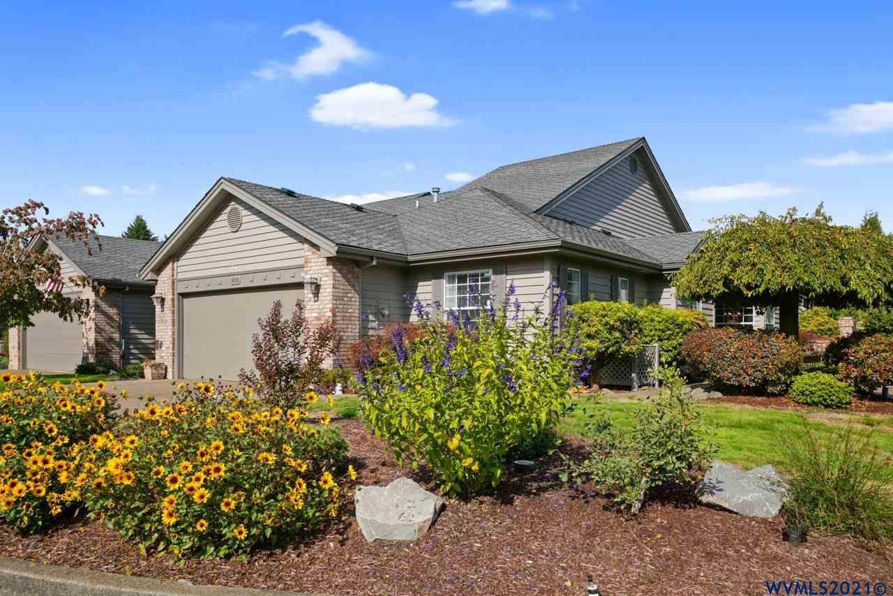 553 Fountain Ct - Photo 1