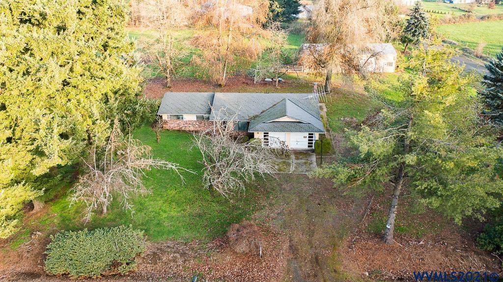 4928 Dumore Dr - Photo 1