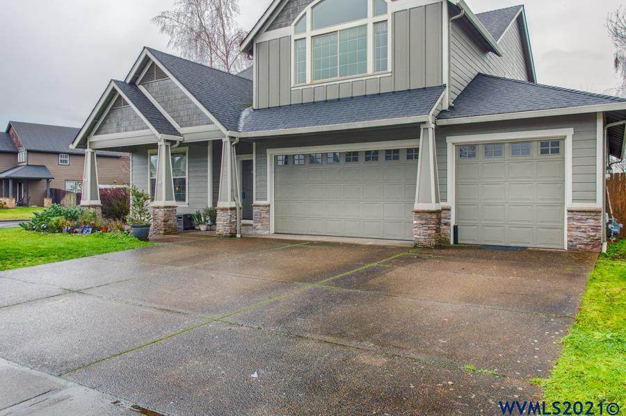 302 Bell Dr - Photo 1