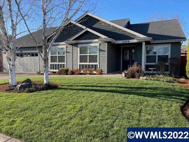 1374 Barberry Av - Photo 1