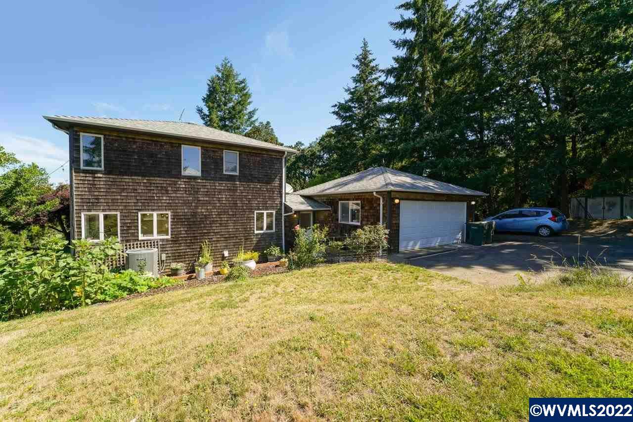 6730 Zena Rd - Photo 1
