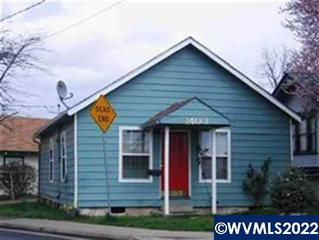 1403 Santiam Rd - Photo 1
