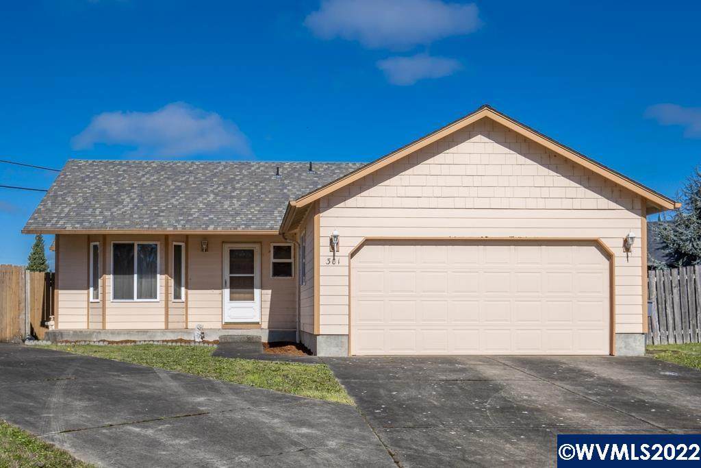 301 Waters Edge Ct - Photo 1