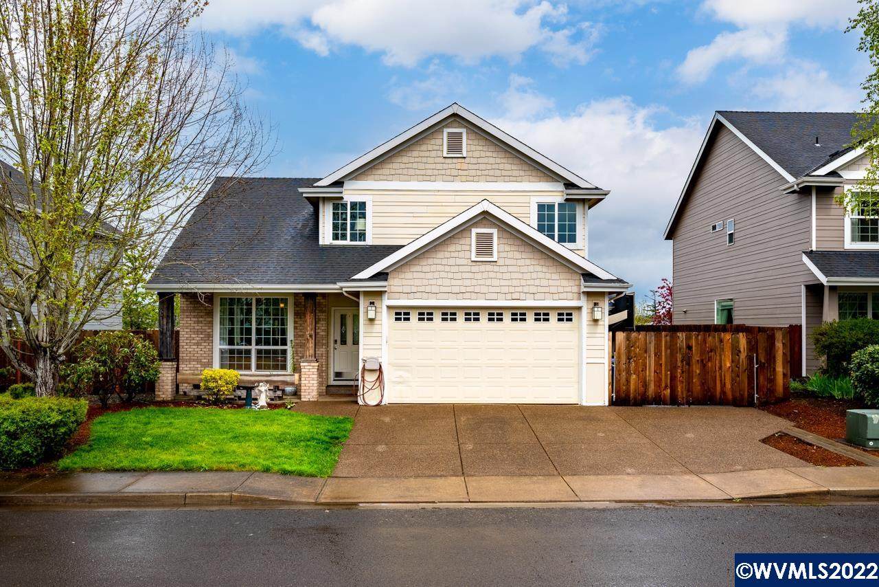 875 June Dr - Photo 1