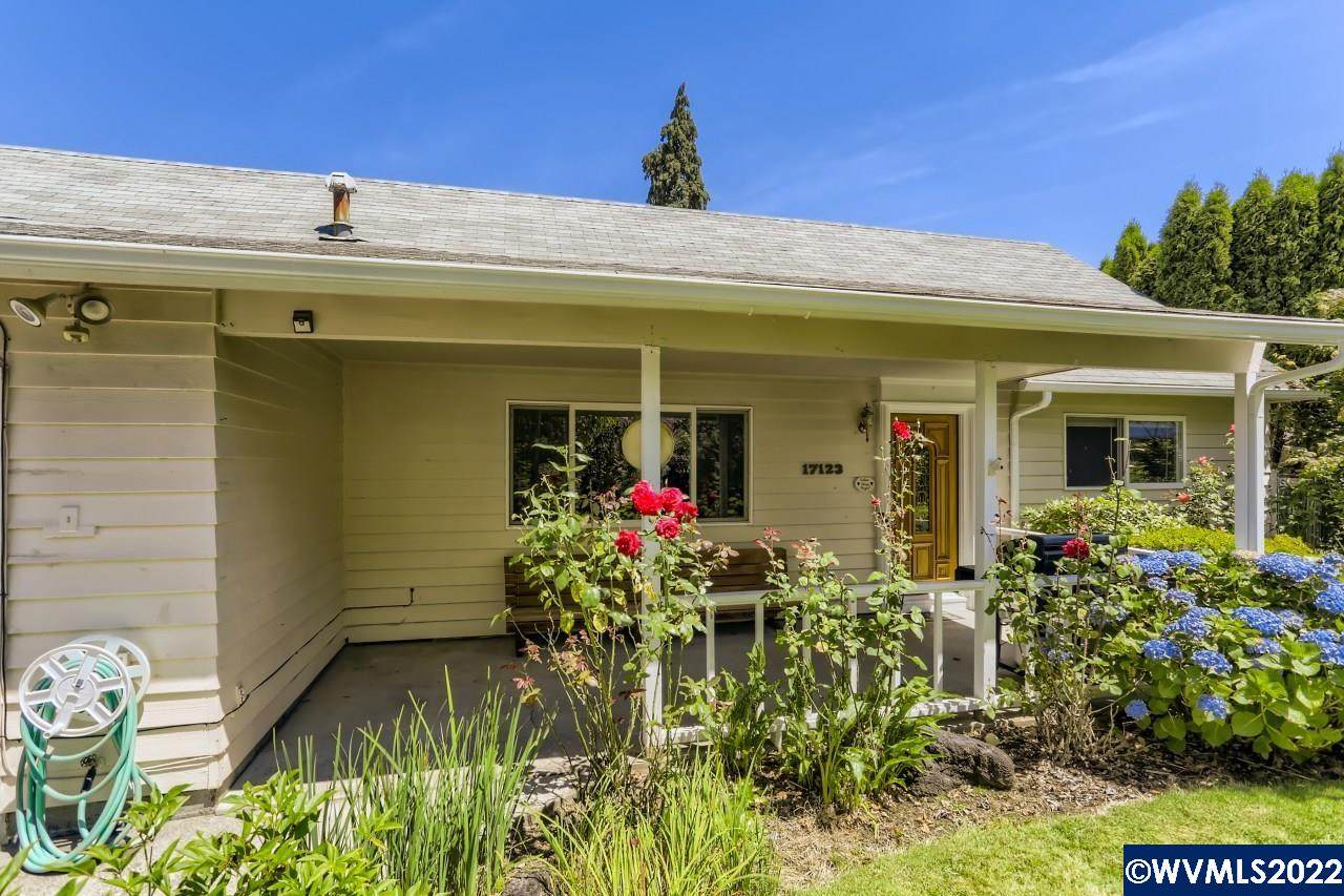 17123 Rhone St - Photo 1