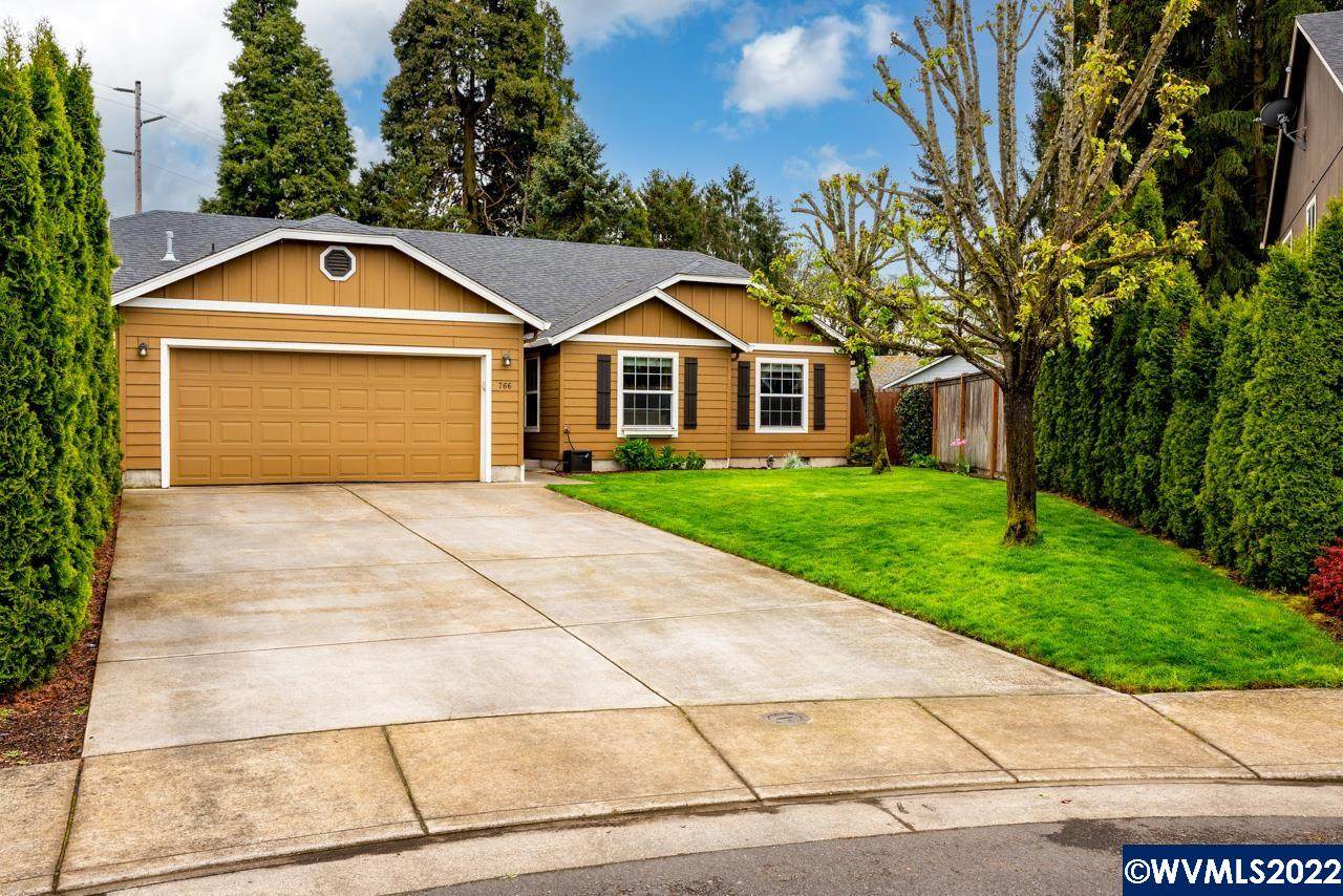 766 Millstream Av - Photo 1