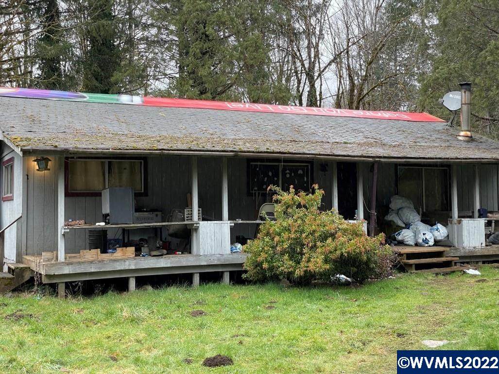 8245 Fire Hall Rd - Photo 1