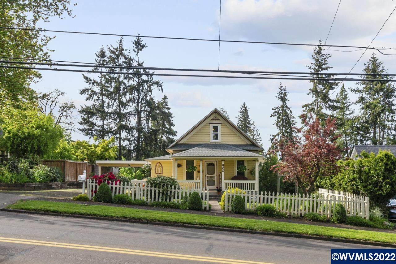 430 Main St - Photo 1