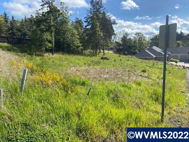 1591 Kallie Nw - Photo 1