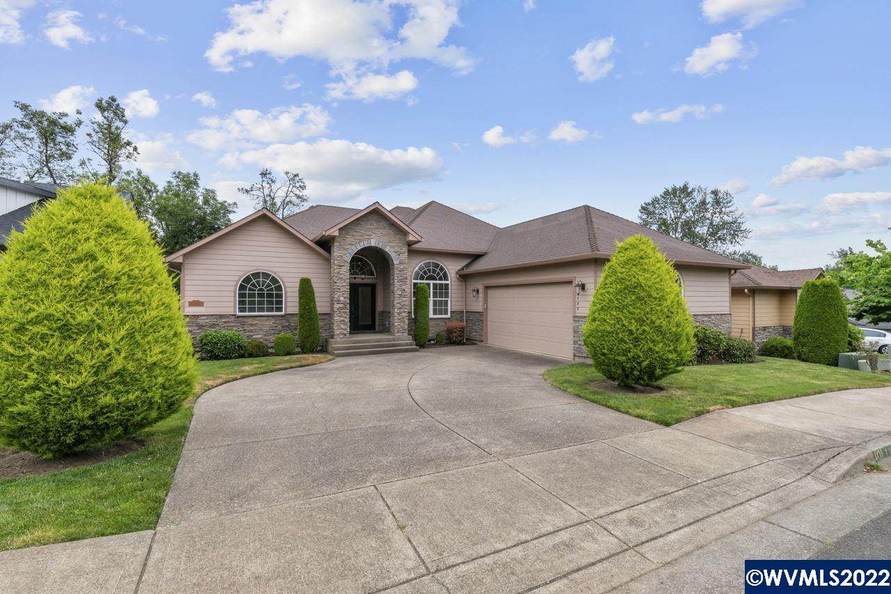 1380 Titan Dr - Photo 1