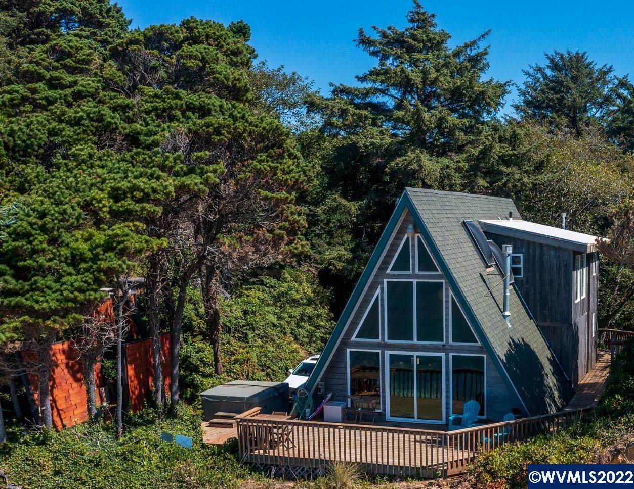 7365 Neptune Av - Photo 1