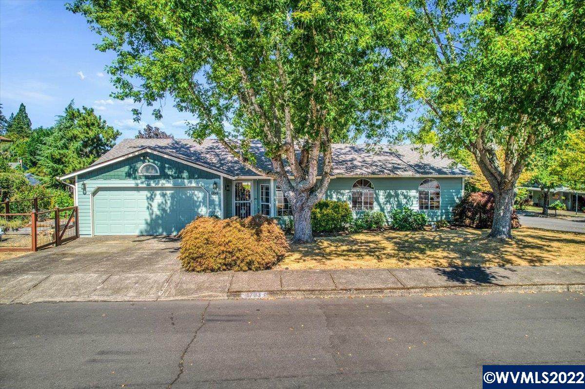 1703 Chukar Ct - Photo 1