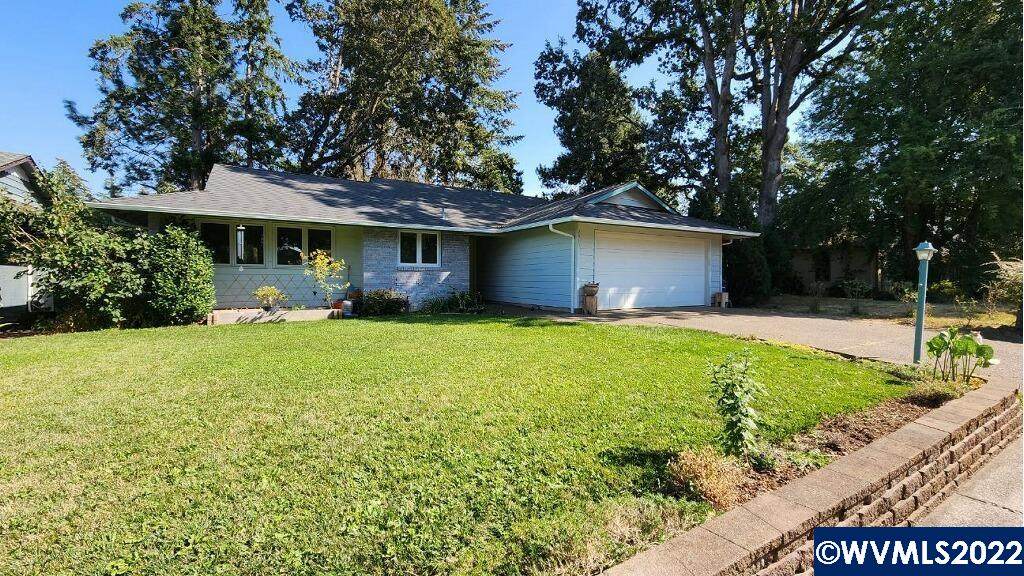 2410 La Jolla Ct - Photo 1