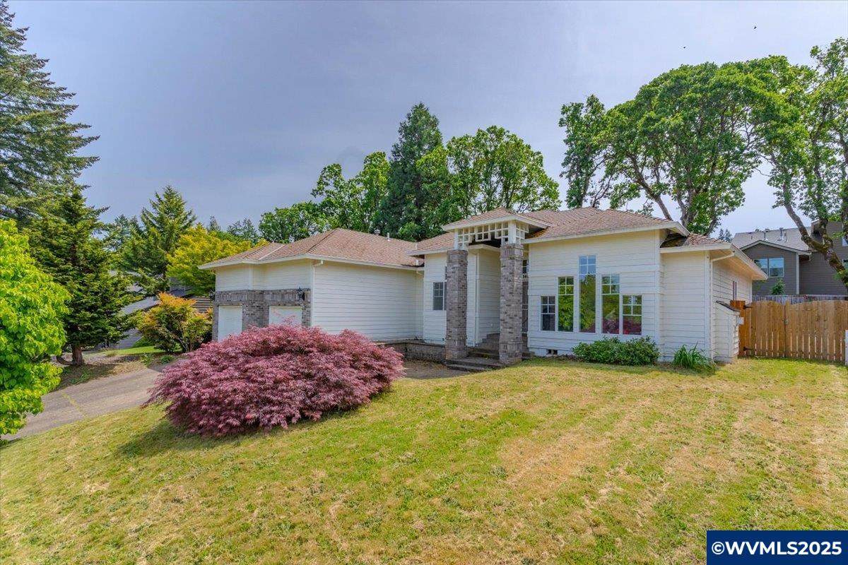 1689 Cinnamon Hill Dr - Photo 1