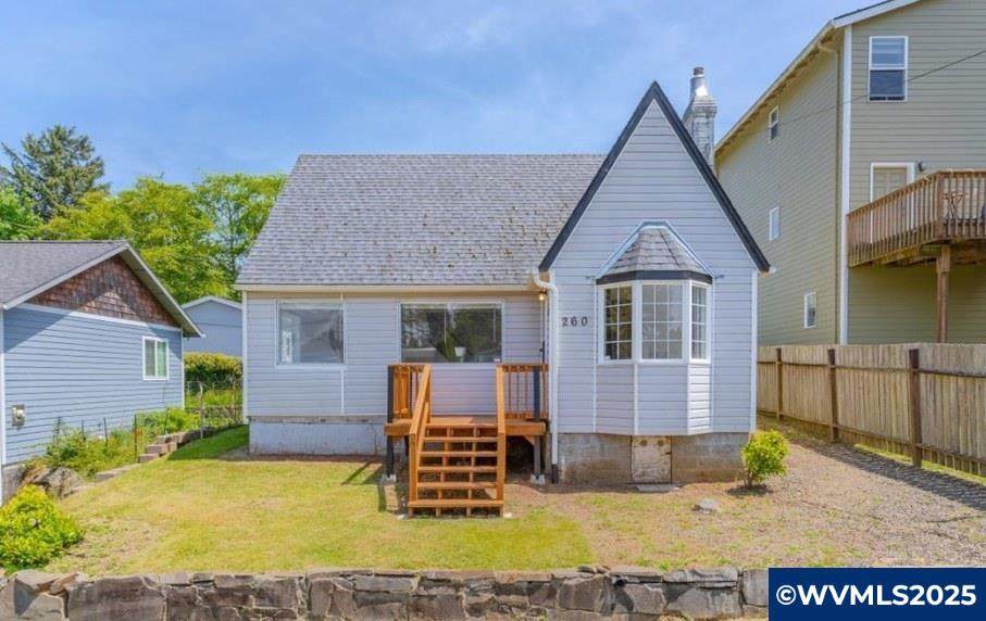 260 Port Av - Photo 1