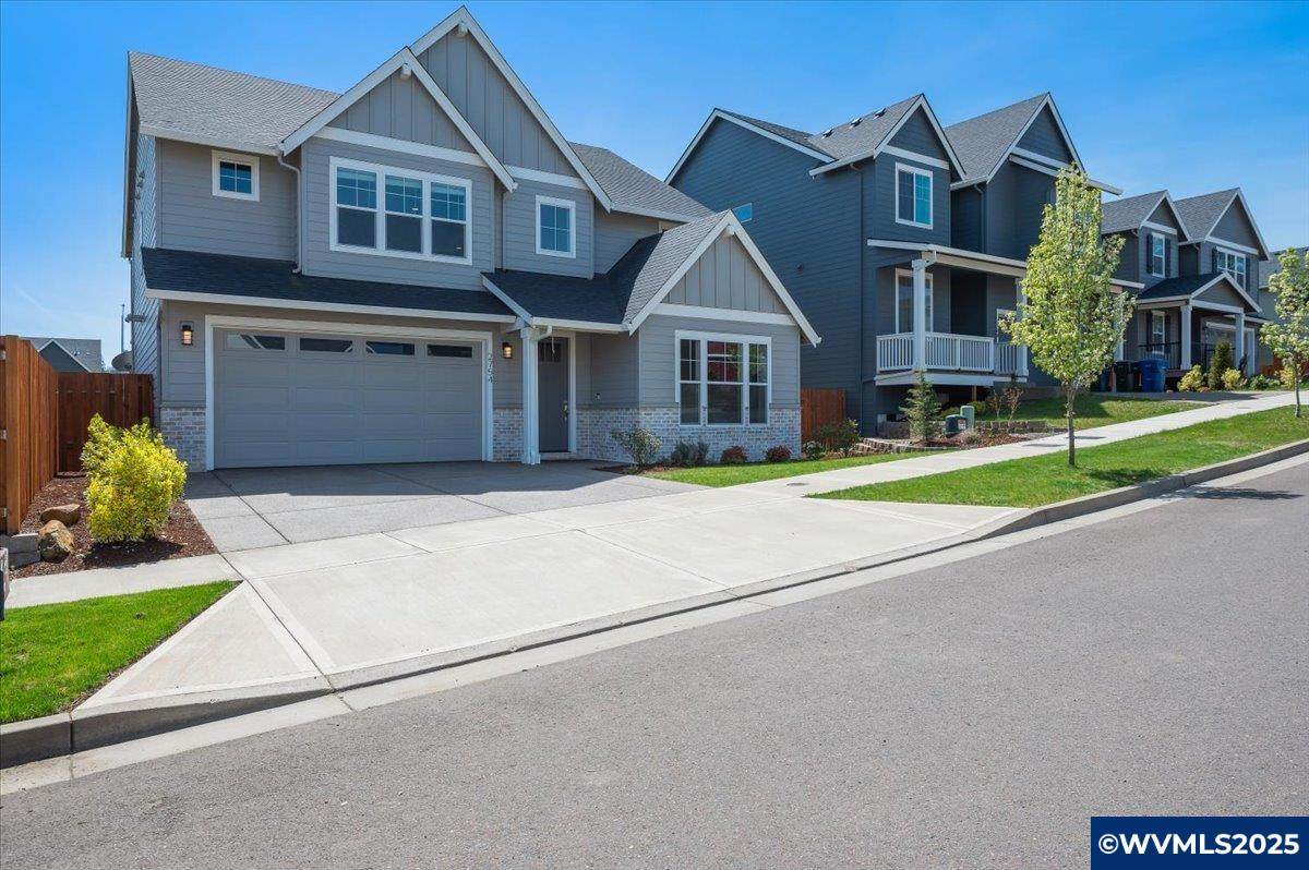 2754 Inna Av - Photo 1