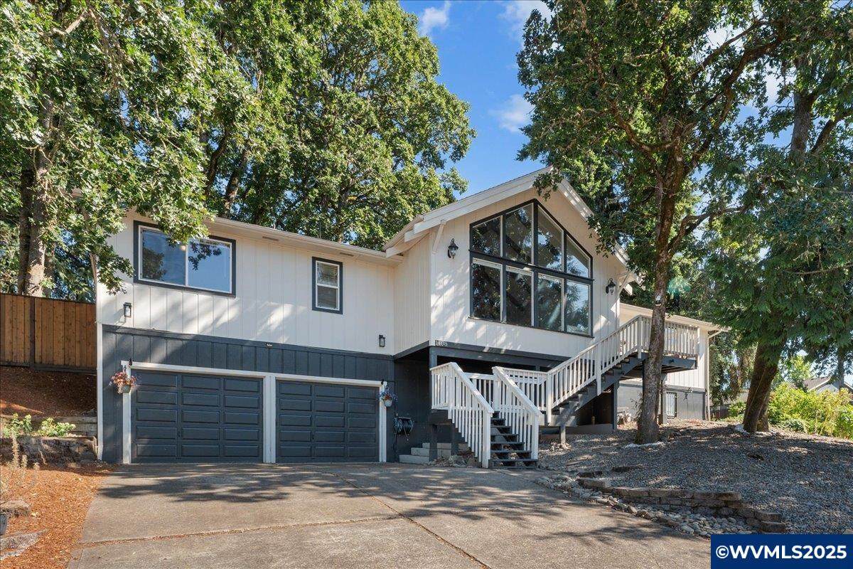 1408 Greenwood Dr - Photo 1