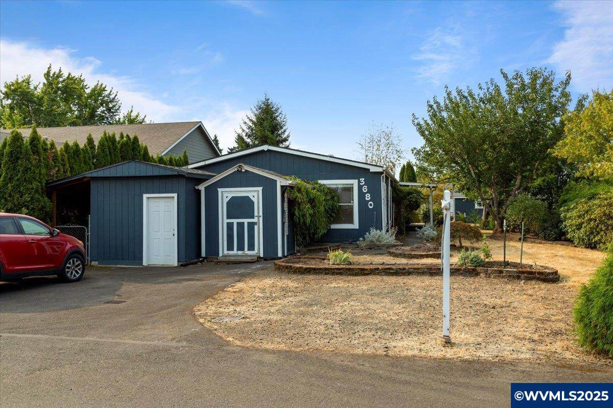 3680 Osborn Av - Photo 1