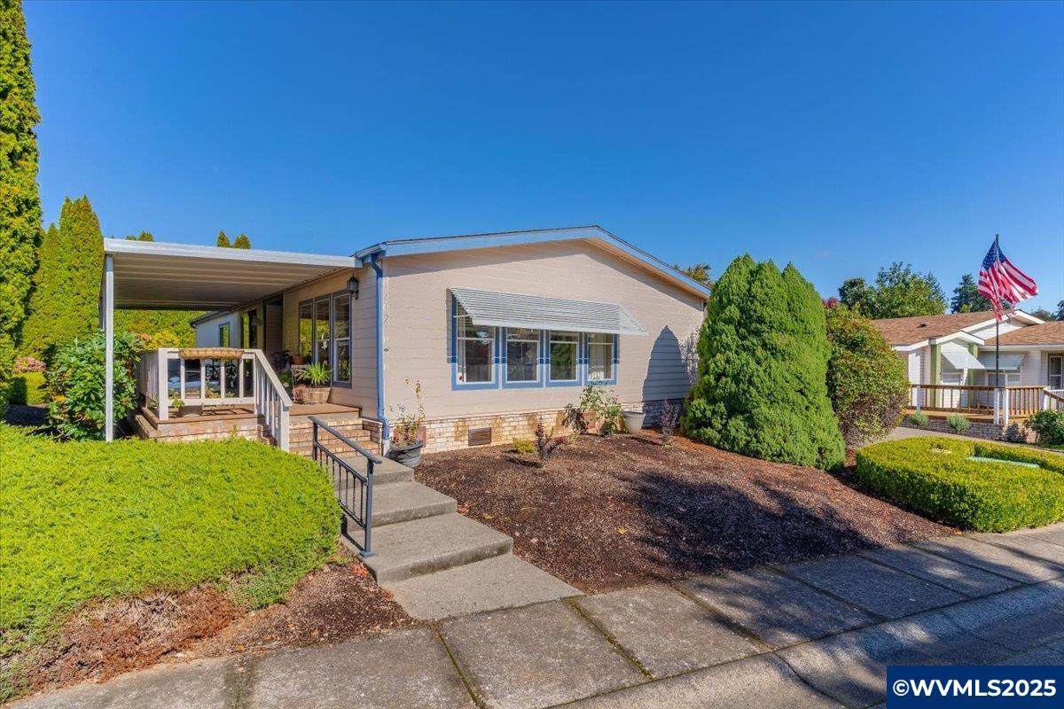 2120 Robins (#112) - Photo 1