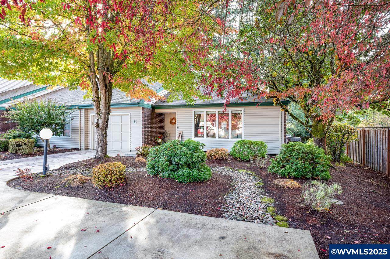 3282 Pacific Pl - Photo 1