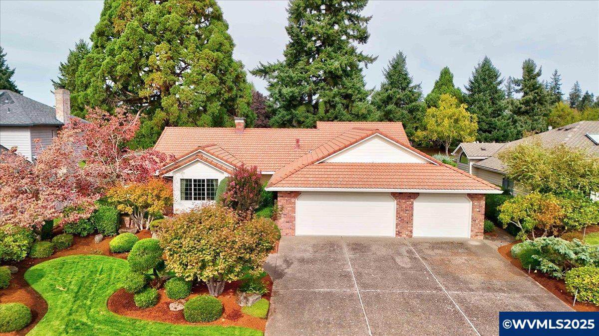 475 Snead Drive N. Dr - Photo 1