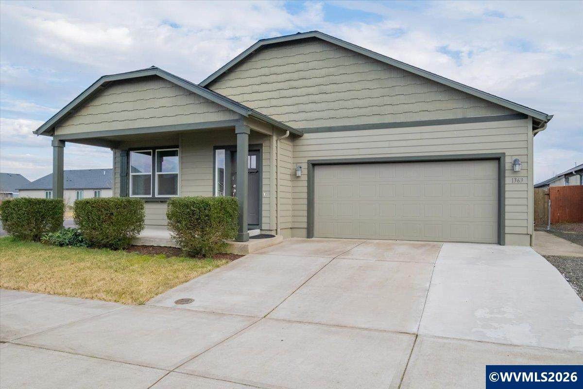 1363 Jefferson St - Photo 1