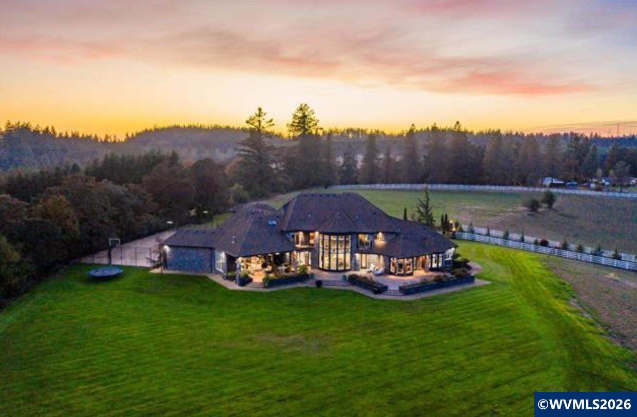 2554 Cole Rd - Photo 1