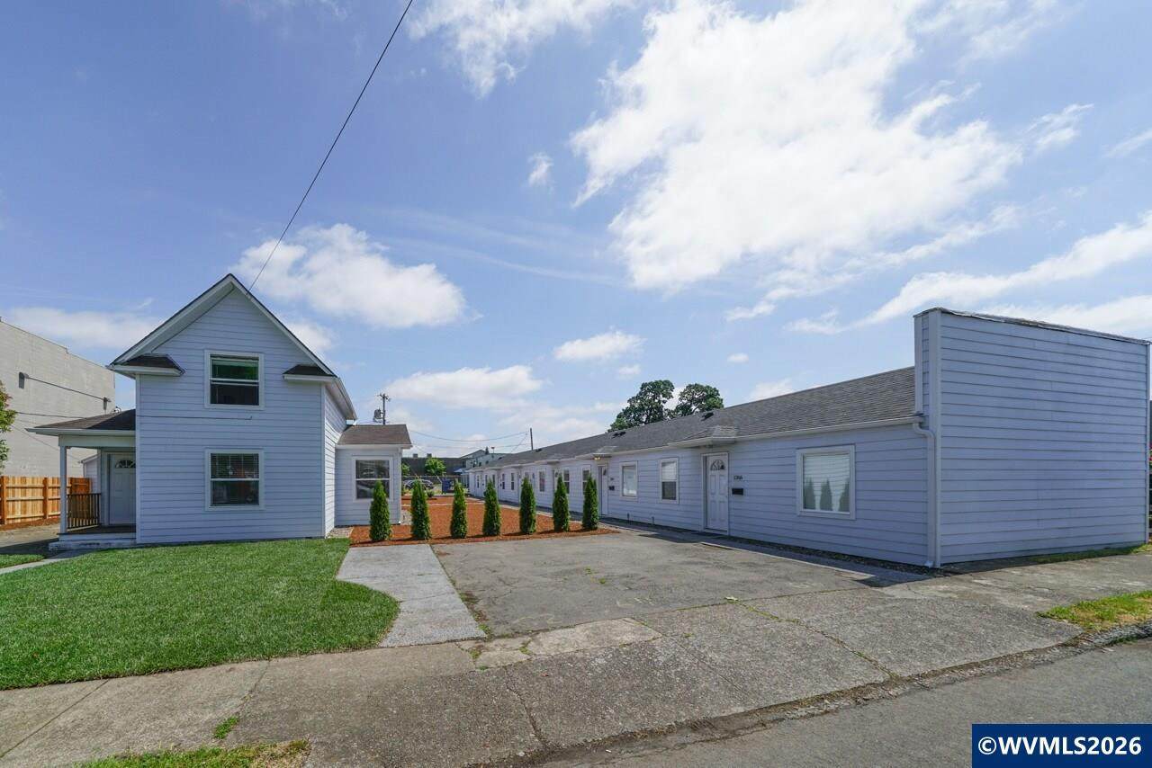 1348-1366 12th - Photo 1