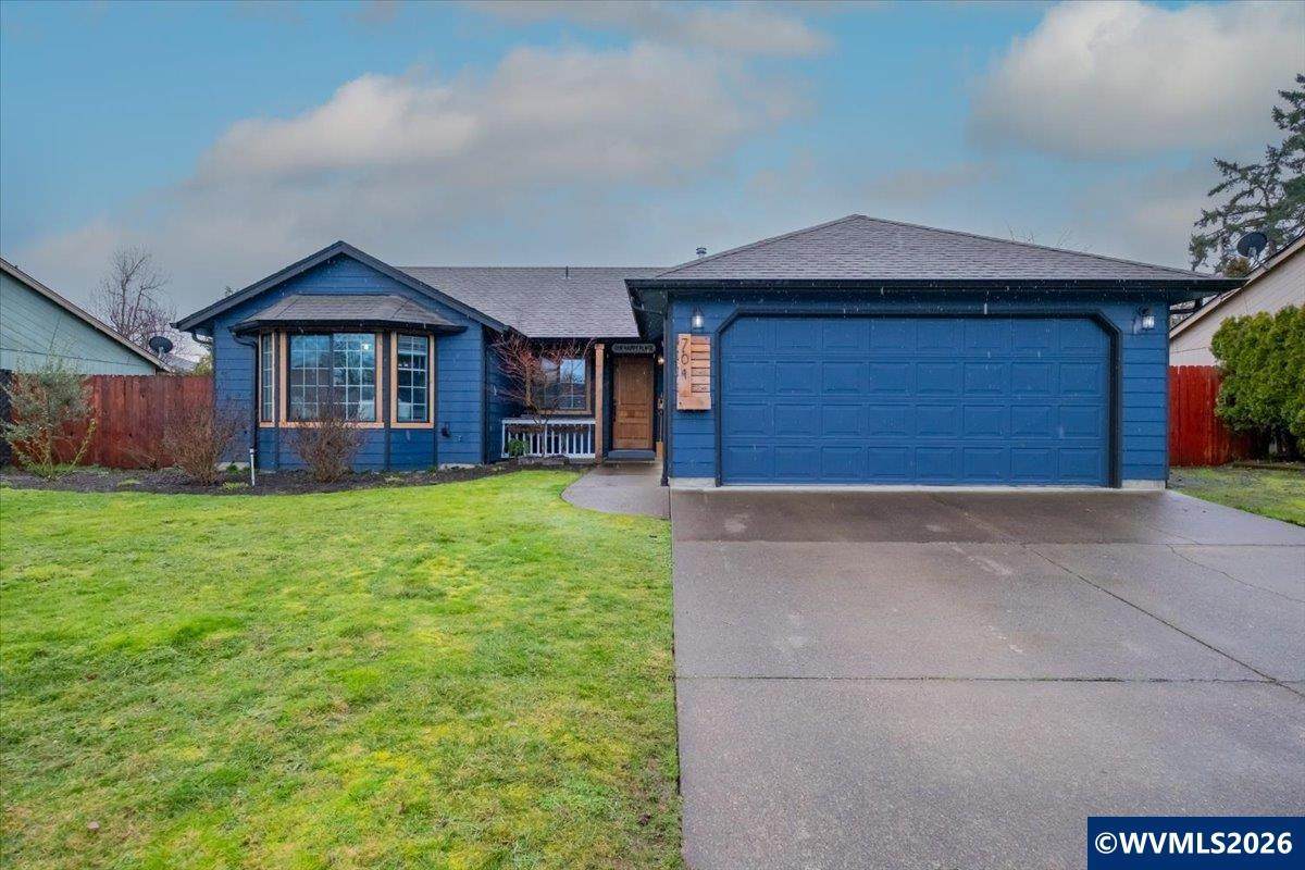 701 Juniper Av - Photo 1