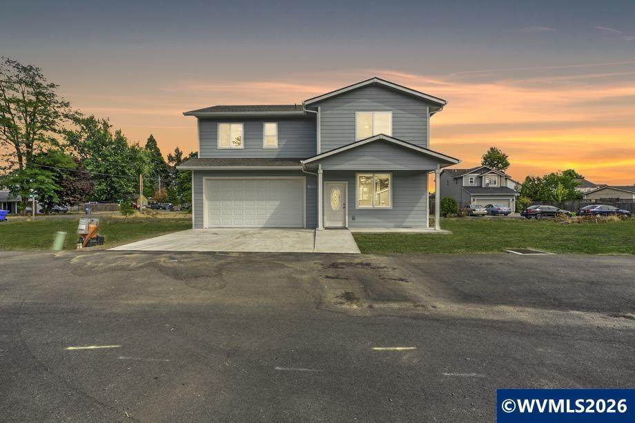 728 Bonita Pl - Photo 1