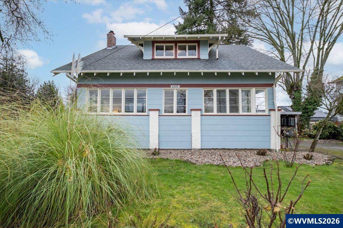 2305 Salem Av - Photo 1