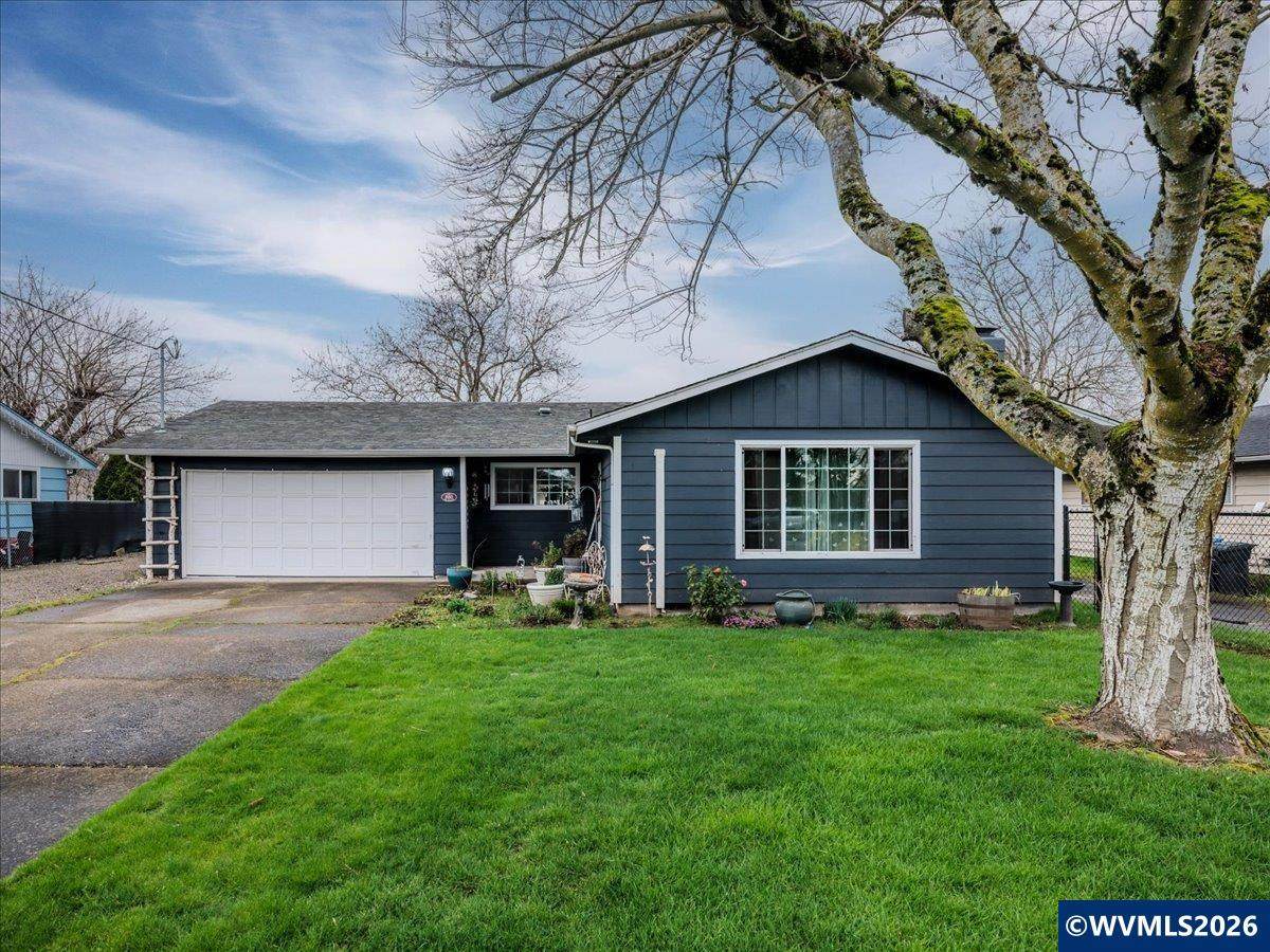 889 45th Av - Photo 1
