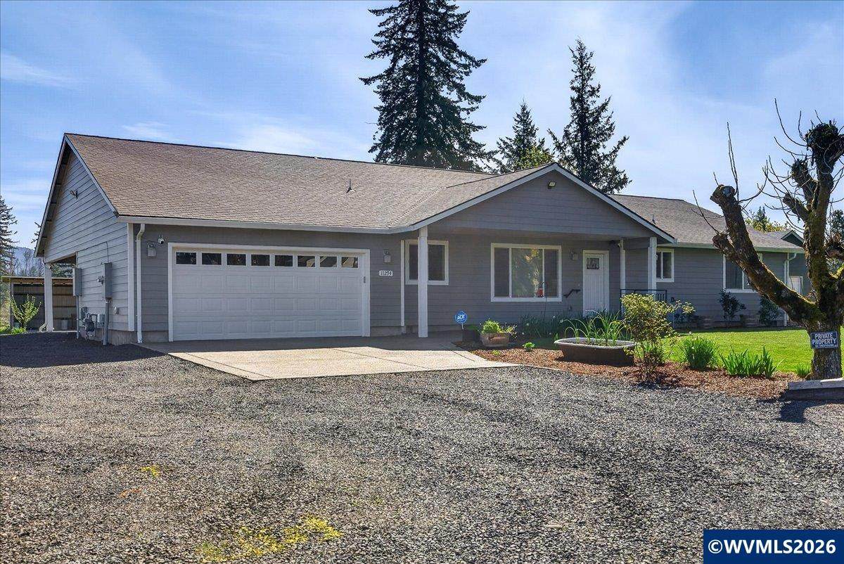 11294 Mehama Heights - Photo 1