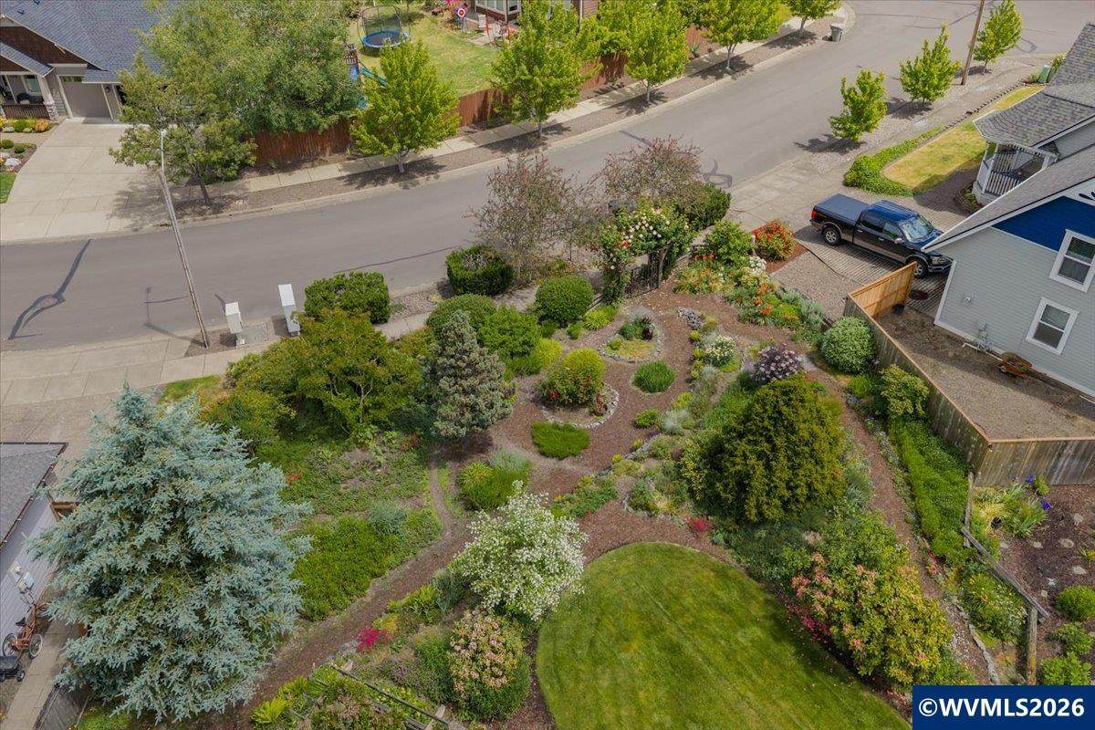 1306 Thorn - Photo 1