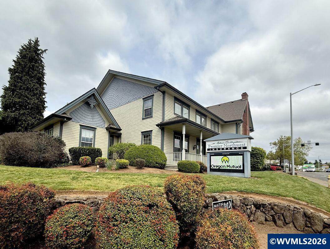 4741 Liberty - Photo 1