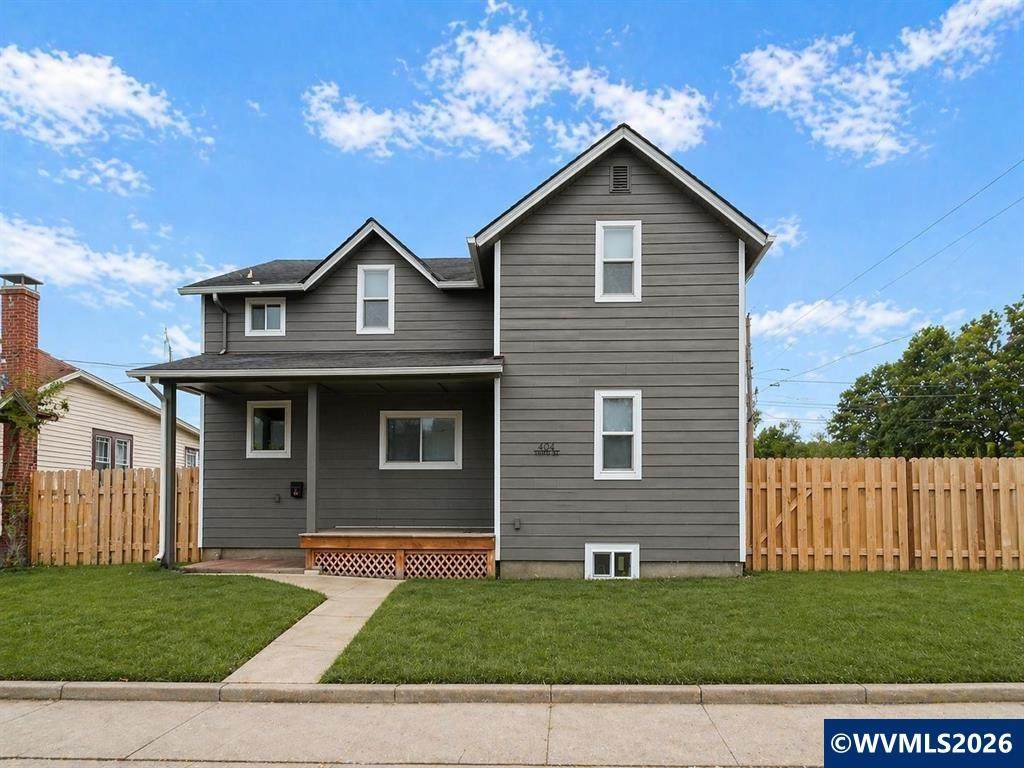 494 17th - Photo 1