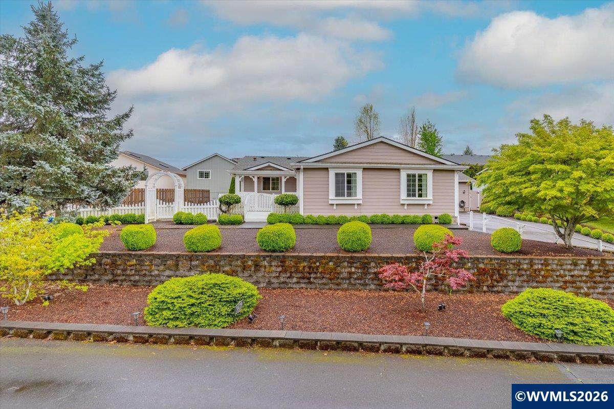 3427 Lake Vanessa Cir - Photo 1