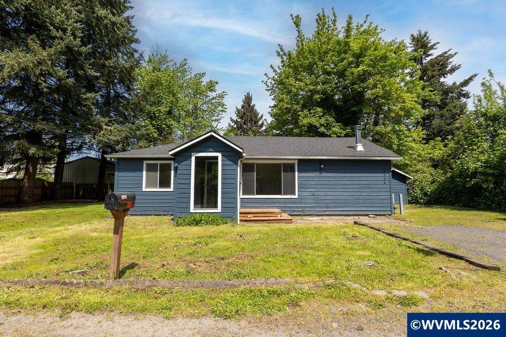 2306 Jefferson St - Photo 1