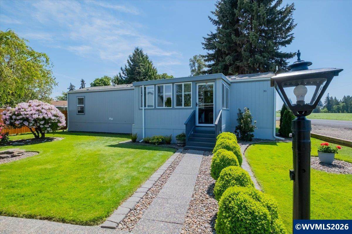 32483 Oakville - Photo 1