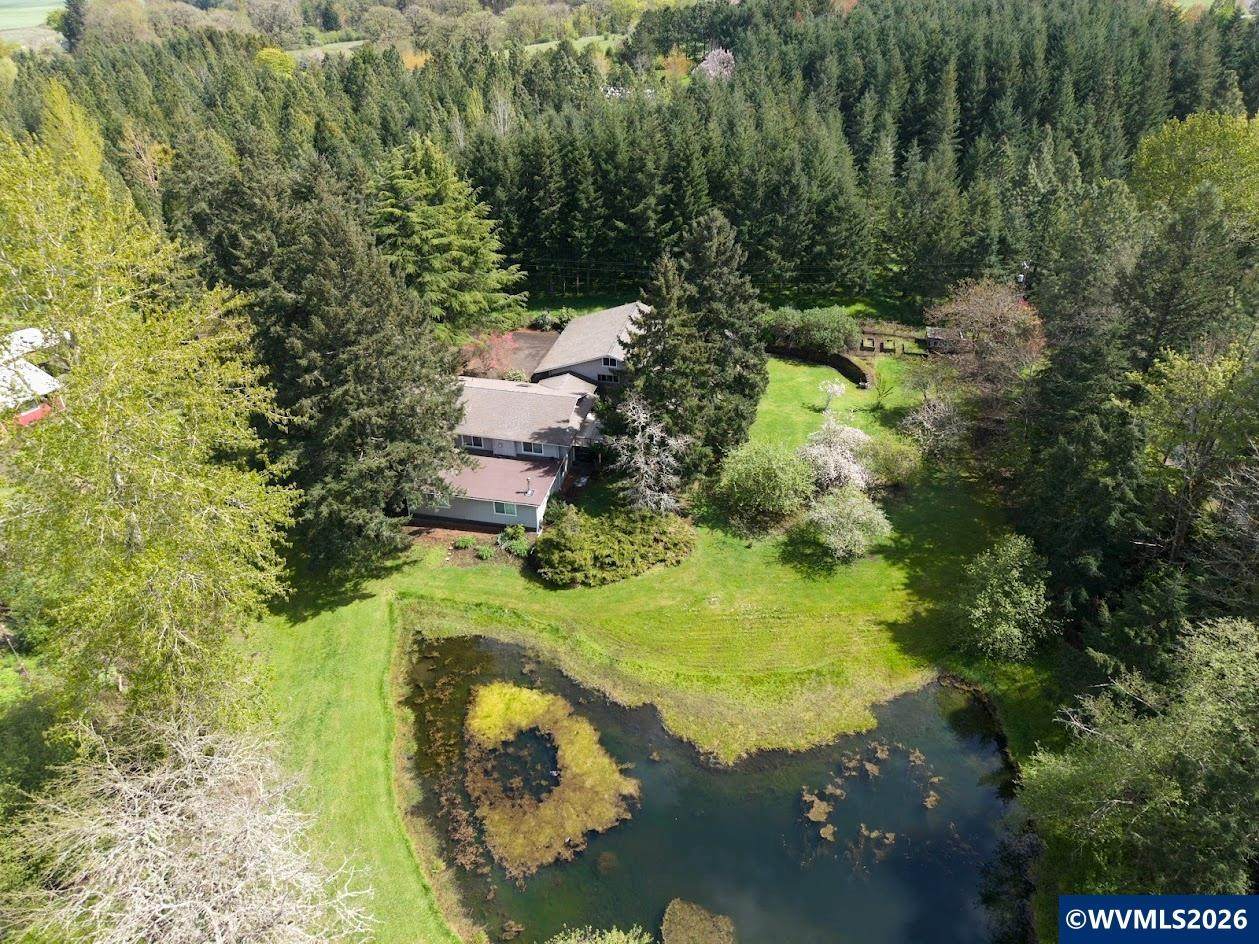 110 Thousand Oak Dr - Photo 1