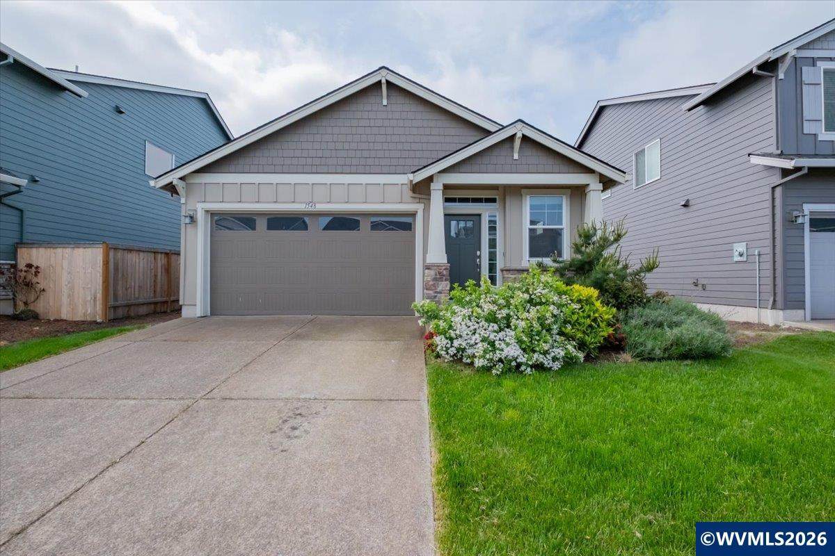 1548 Nolan Av - Photo 1