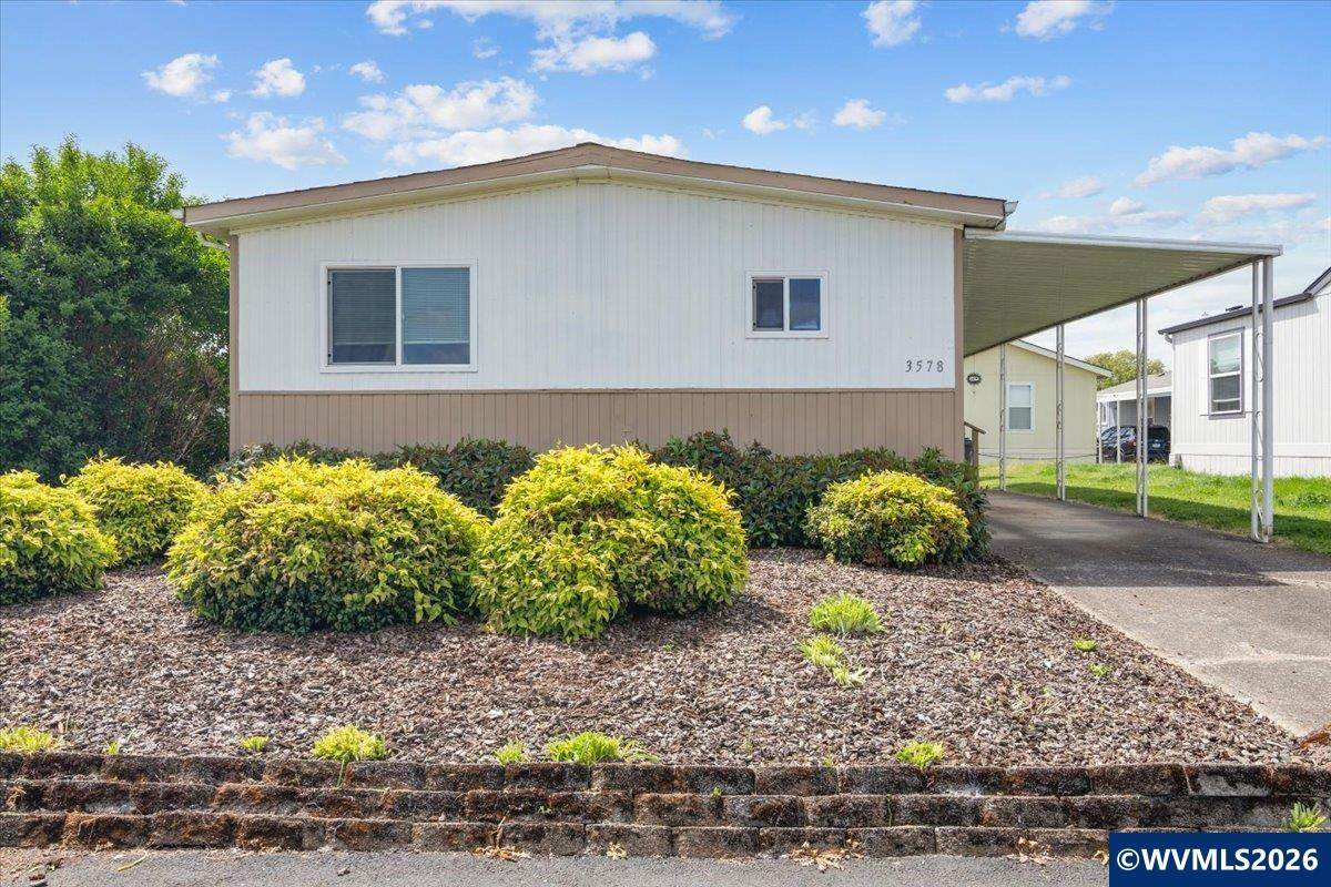 3578 Turner - Photo 1