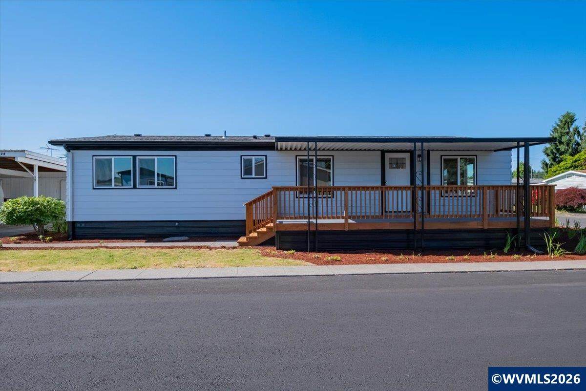 5422 Portland - Photo 1